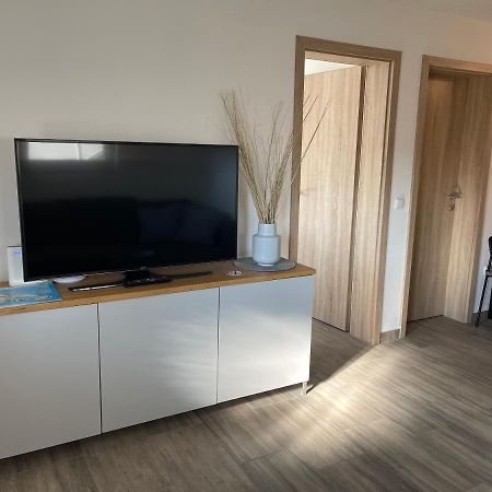 Apartment Lipa Vir Exterior foto